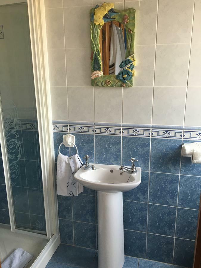 Double or Twin Room with Private Bathroom